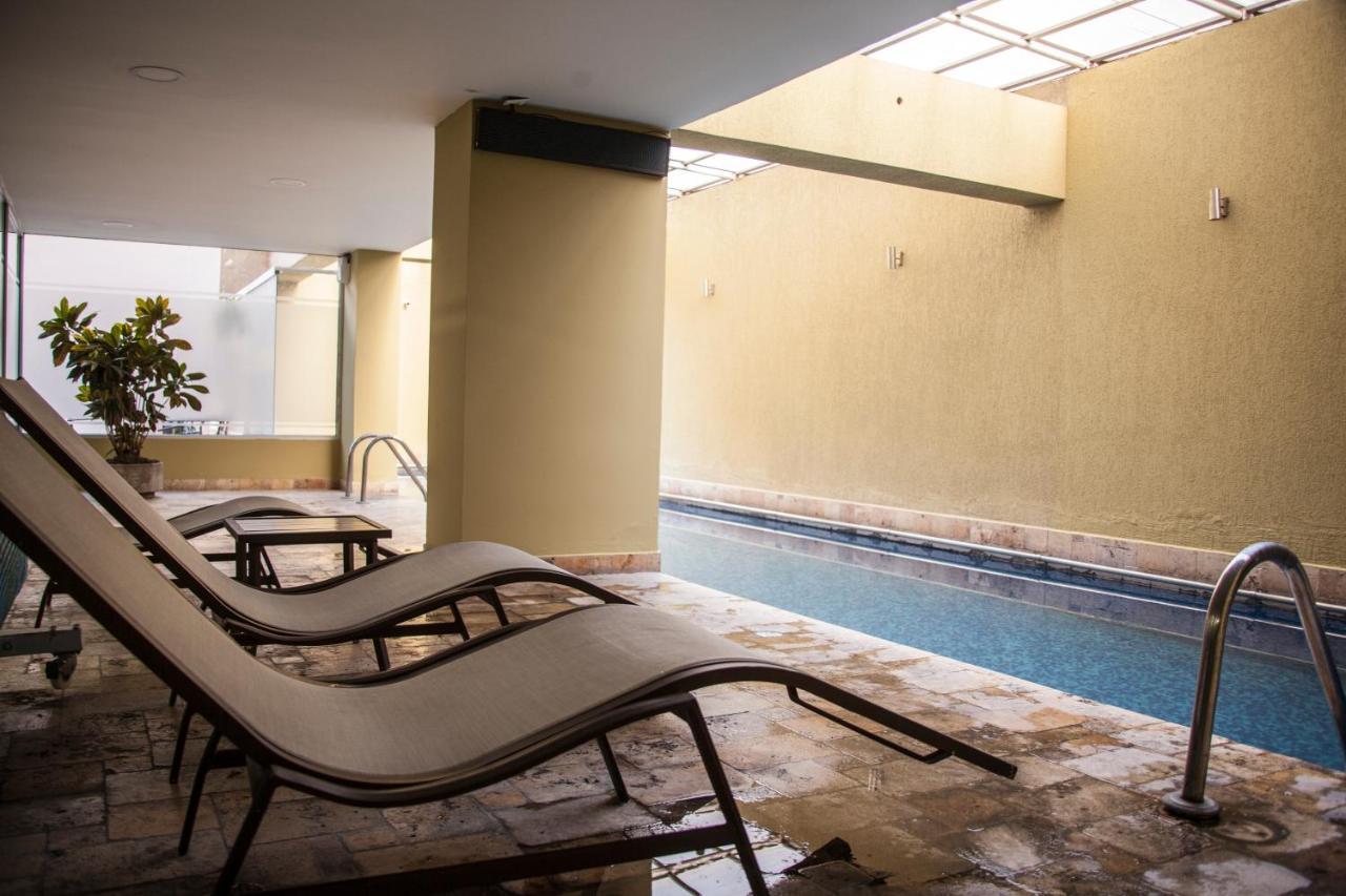Deluxe Apartment Metroplaza Кито Екстериор снимка