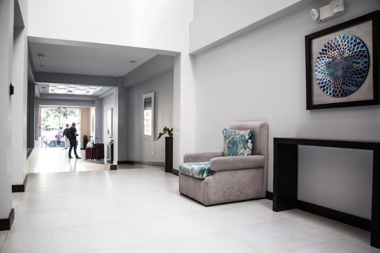 Deluxe Apartment Metroplaza Кито Екстериор снимка