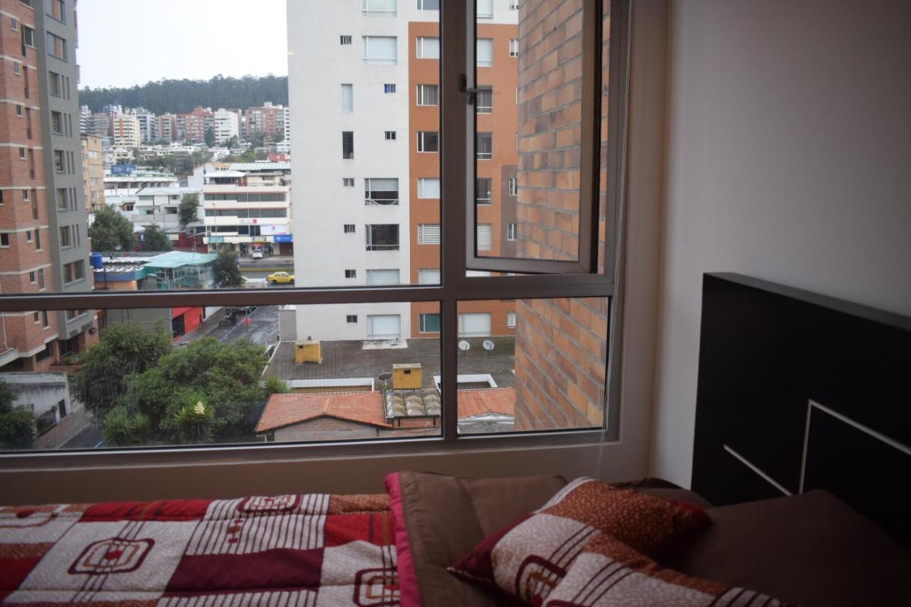 Deluxe Apartment Metroplaza Кито Екстериор снимка
