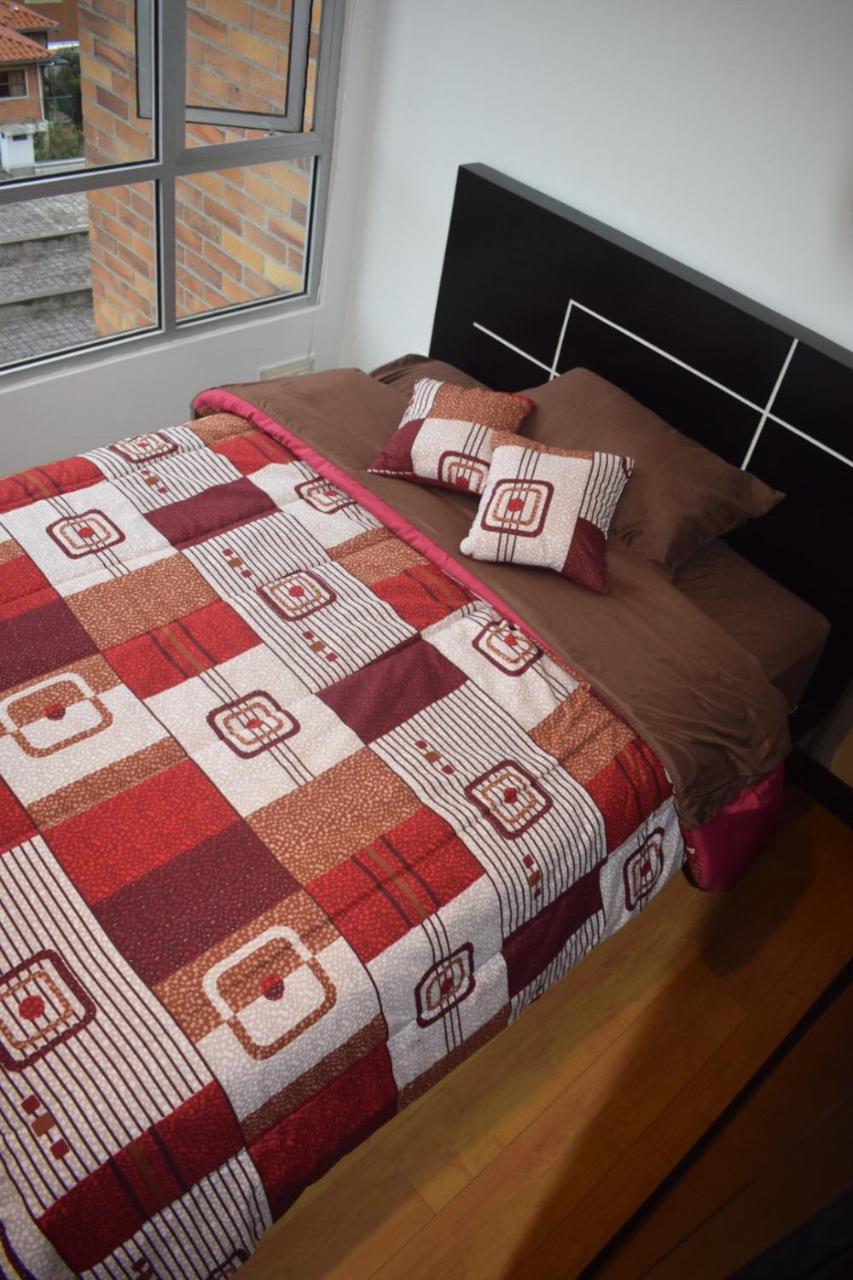 Deluxe Apartment Metroplaza Кито Екстериор снимка
