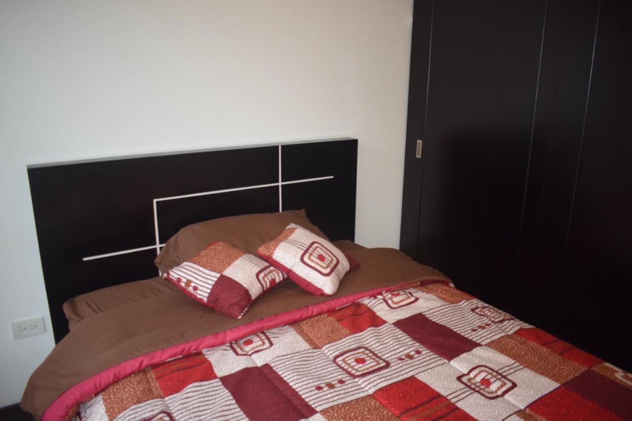 Deluxe Apartment Metroplaza Кито Екстериор снимка